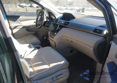 2011 Honda Odyssey Ex-L z USA, uszkodzony, nr VIN 5FNRL5H60BB012657